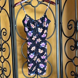DIVIDED H+M Floral Mini Ruched Dress